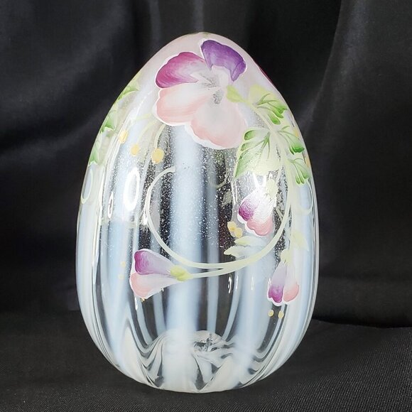 Fenton Art Glass Hand Painted Egg Limited Edition French Opalescent Milk glass - Picture 7 of 16